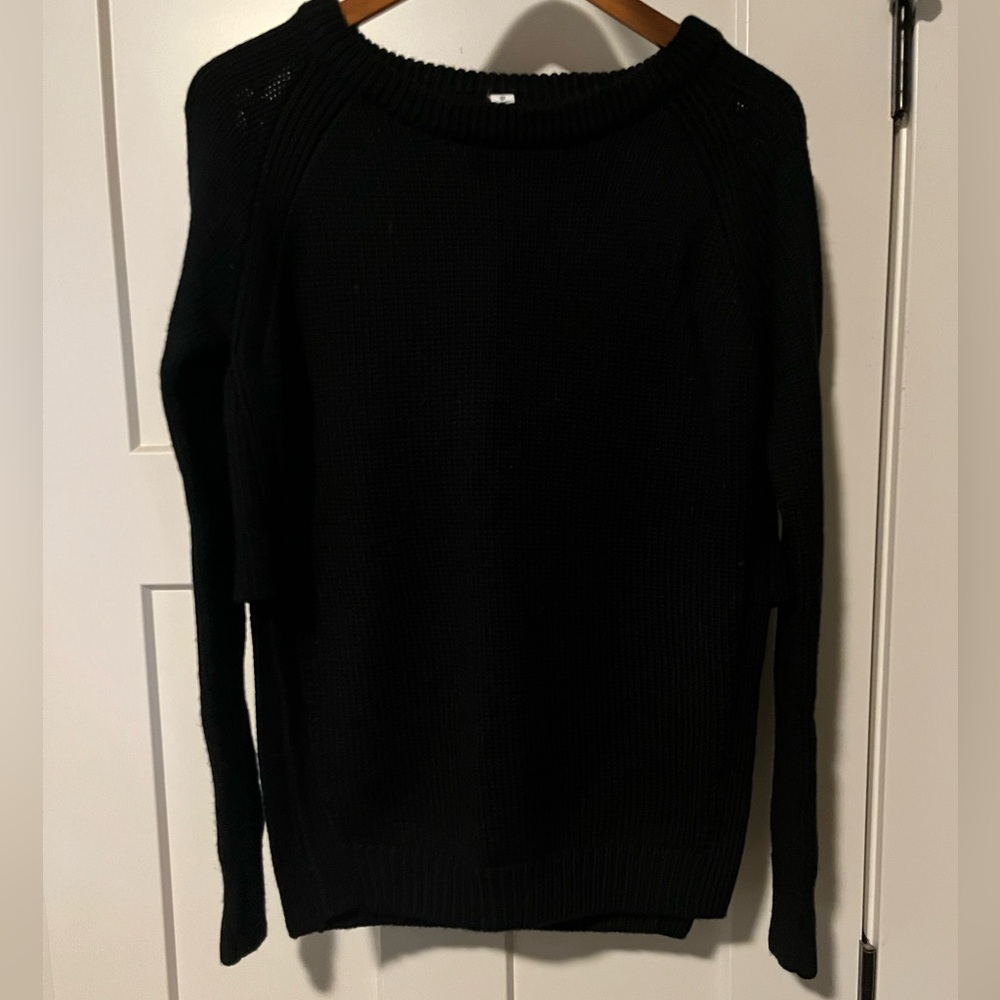 Lululemon Black Crewneck Sweater.